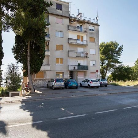 Top Floor Sunset Apartment بولا المظهر الخارجي الصورة