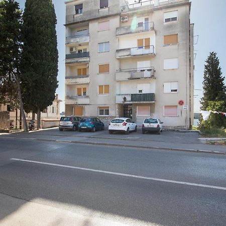 Top Floor Sunset Apartment بولا المظهر الخارجي الصورة